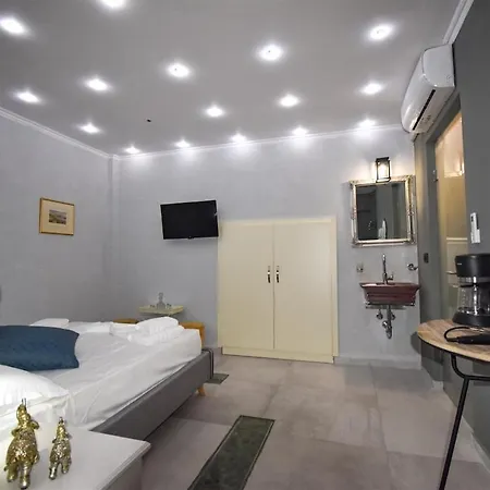 Vasiliki Venetian Hriszí Aktí Haniá